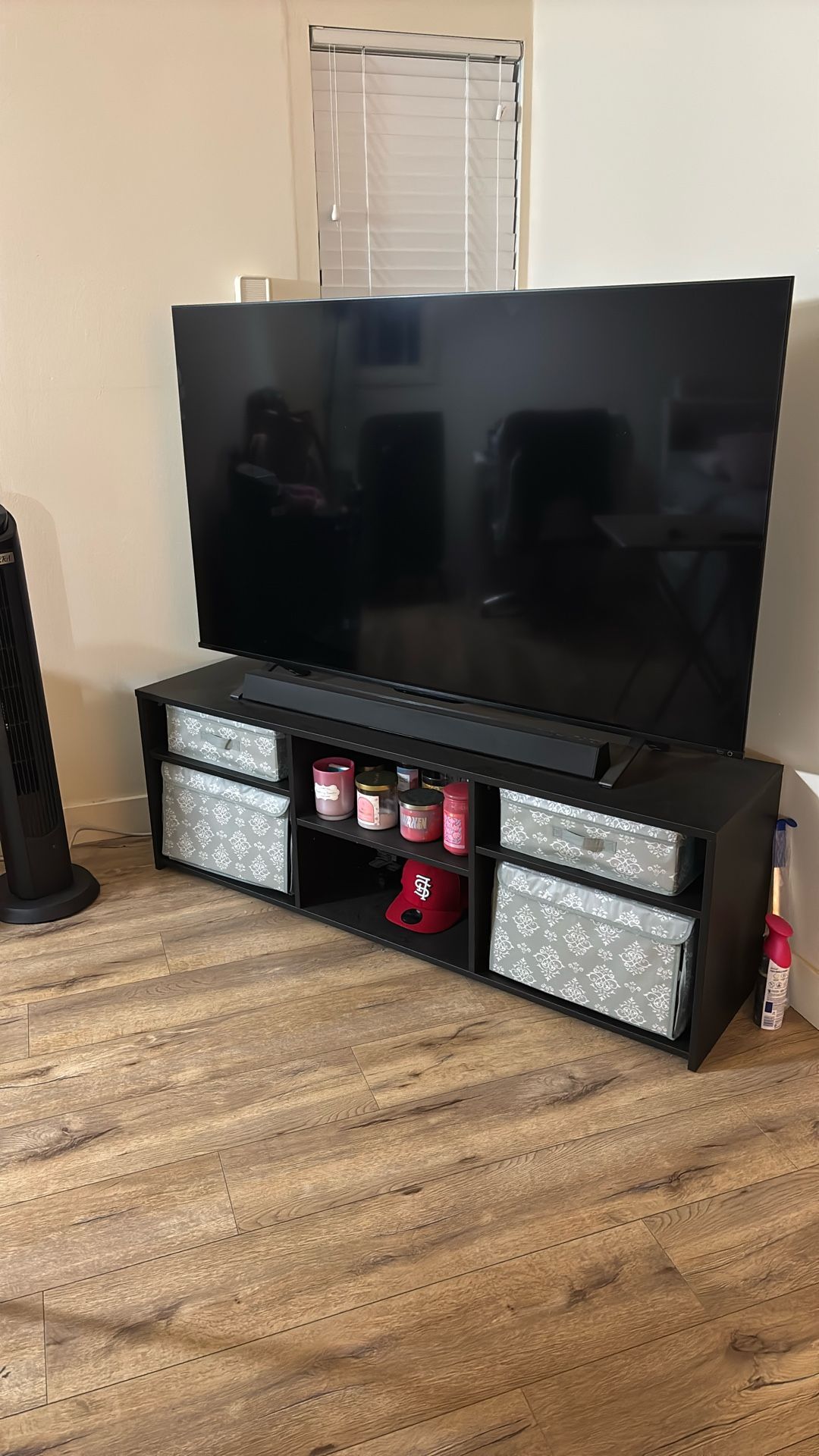 60” FireTV $180