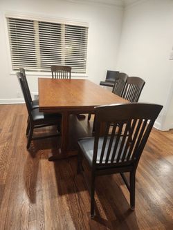 Solid Quarter-Sawn Oak Trestle Dining Set – Extendable Table & 6 Chairs