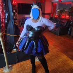 Plus size Ursula Halloween Costume