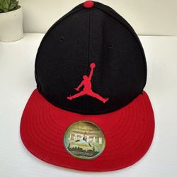 Air Jordan Jumpman Hat Snapback Cap Red Black Men One Size