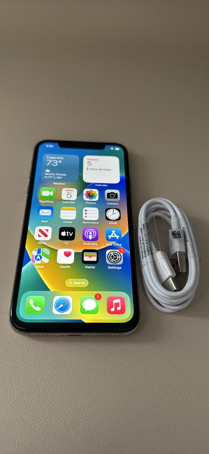 iPhone X. Like New And Unlocked!