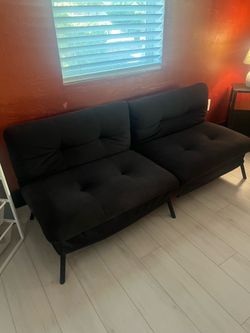 Black Tufted Futon Sofa Bed