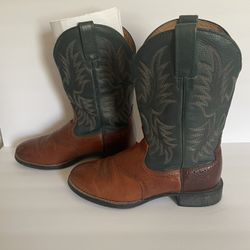 BOTAS ARIAT SIZE 10