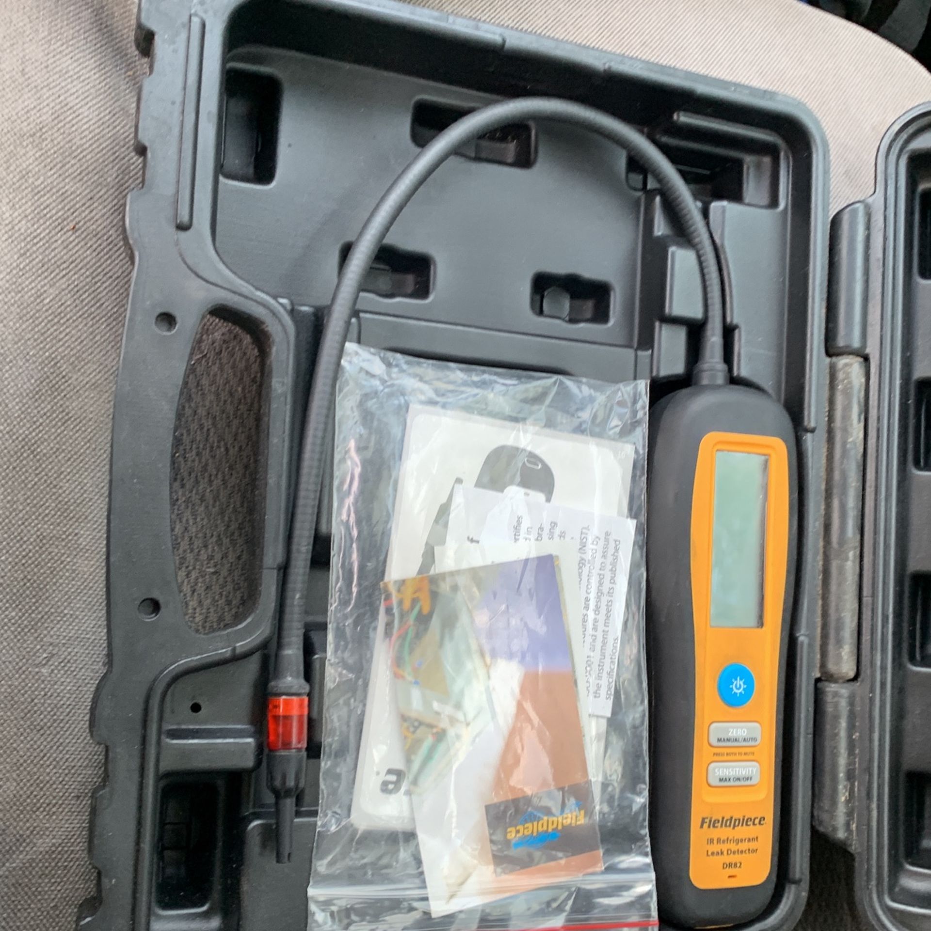 Field Piece Leak Detector