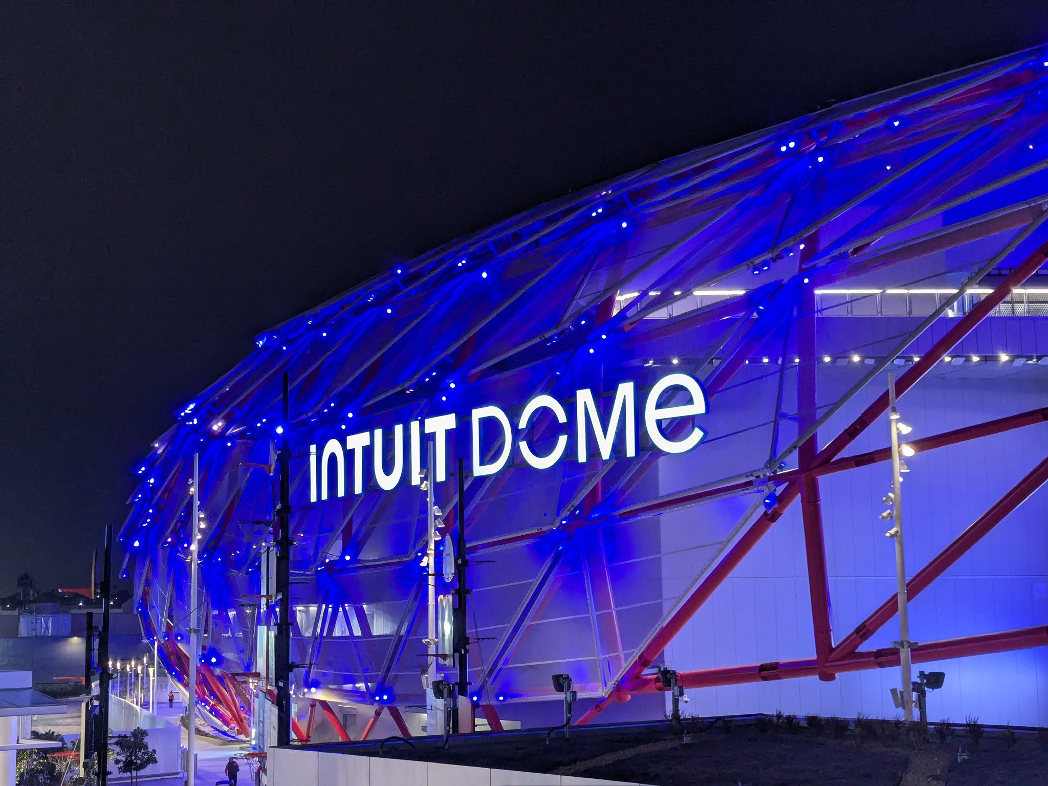 Intuit Dome Event Parking (2 Blocks Over - 5min Walk)