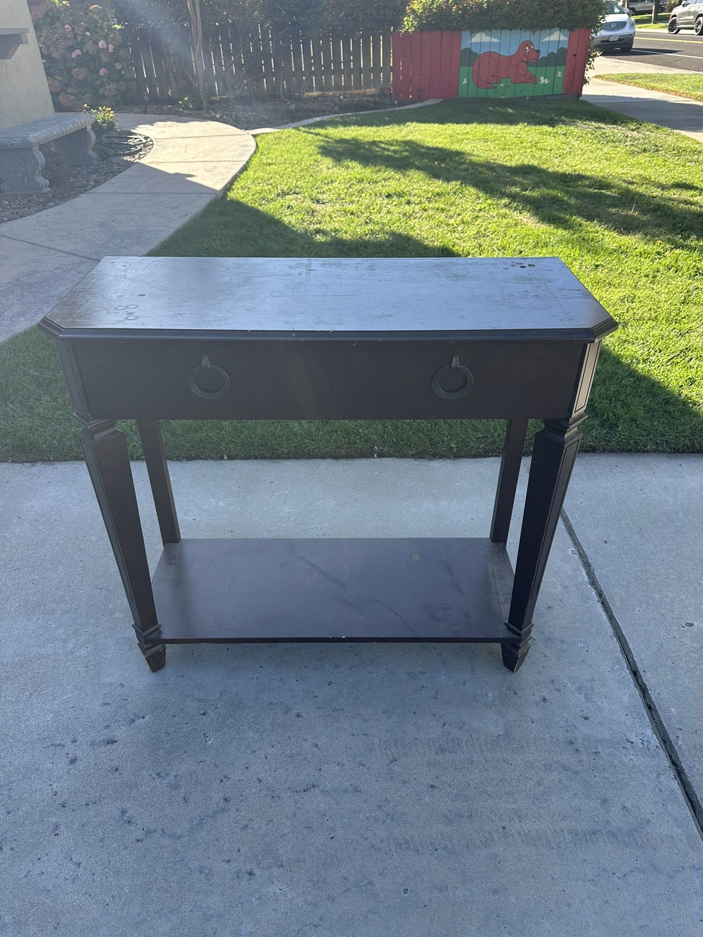 Entry Way Table