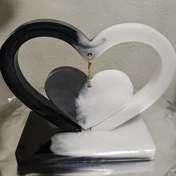 Gigf for Valentine's day /Anniversary