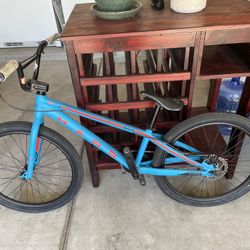 Haro Race lite Pro 24” Cruiser