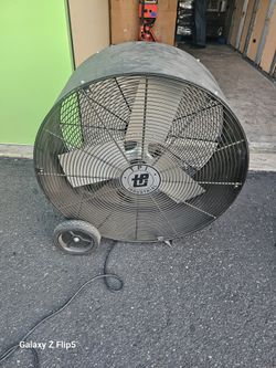Portable industrial blower fan