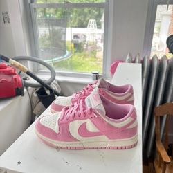 Nike pink Shoes 7 1/2 