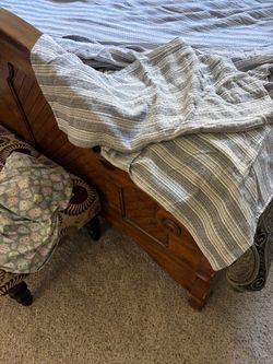 Grey and white Duvet