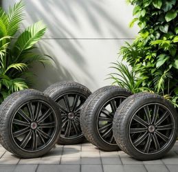 :::::::::GREAT DEAL 4 RIMS WITH TIRES 22”S :::::::::