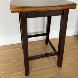 24” Solid Wood Stools (Set of Six)