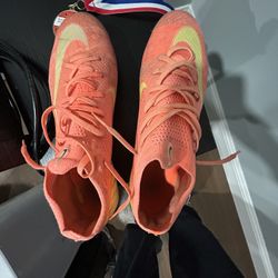 Mercurial Vapor 16 