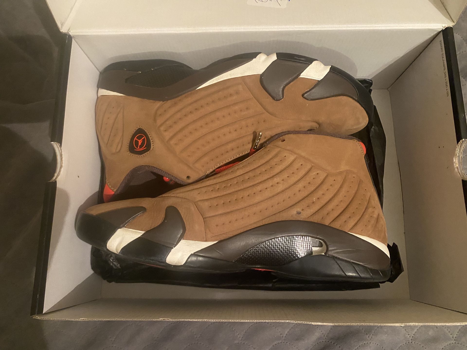 Jordan 14 , Jordan 4’s , Jordan 12’s Jordan’s 13’s ALL IN BULK
