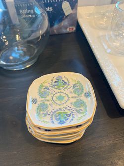 Tea plates