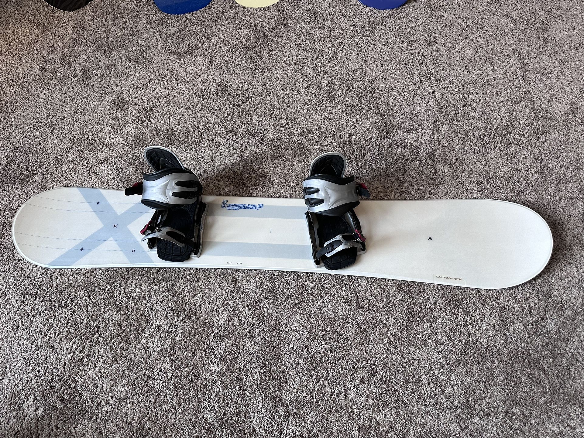 Salomon Echelon 166 cm snowboard and snowboard gear for the family