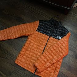 The North Face Men’s Orange Jacket 