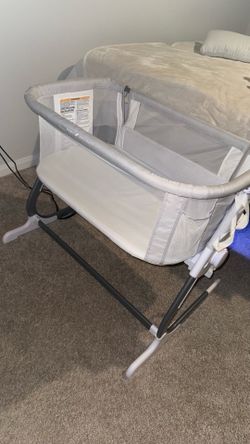 Baby Delight Beside Me Dreamer Bassinet