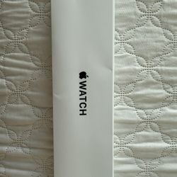 Apple Watch 44 MM SE  