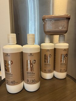 BlondMe. Set Of 5 Products. Premium Developer and Lightener 
