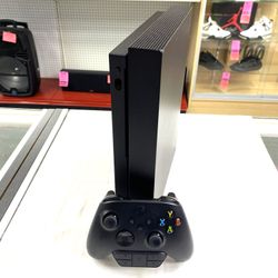 Microsoft 1787 1 Tb XBOX One X Console with Wireless Controller & Cords TPW016025