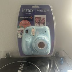 Fujifilm Instax Mini 7+ Light Blue Camera with 10 Film Pack