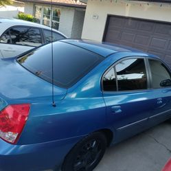 2004 Hyundai Elantra 