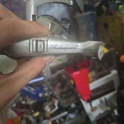 Shakespeare sigma Supra RT 825 light