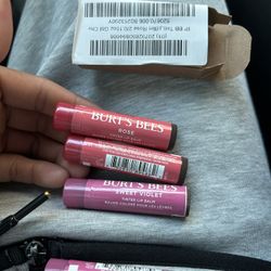 Burt’s Bees Tinted Chap Sticks Rose & Sweet Violet