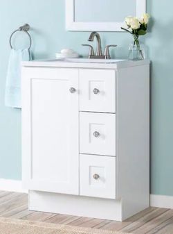 Shop Glacier Bay
Bannister 25 in. Single Sink White Bath Vanity with Granite-Look Colorpoint White Cultured Marble Top (Assembled)