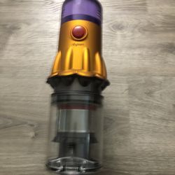 Dyson V12 Vacuum 