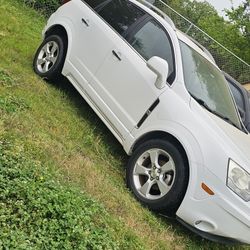 2014 Chevy Captiva. Parts Only 214@900@2157 