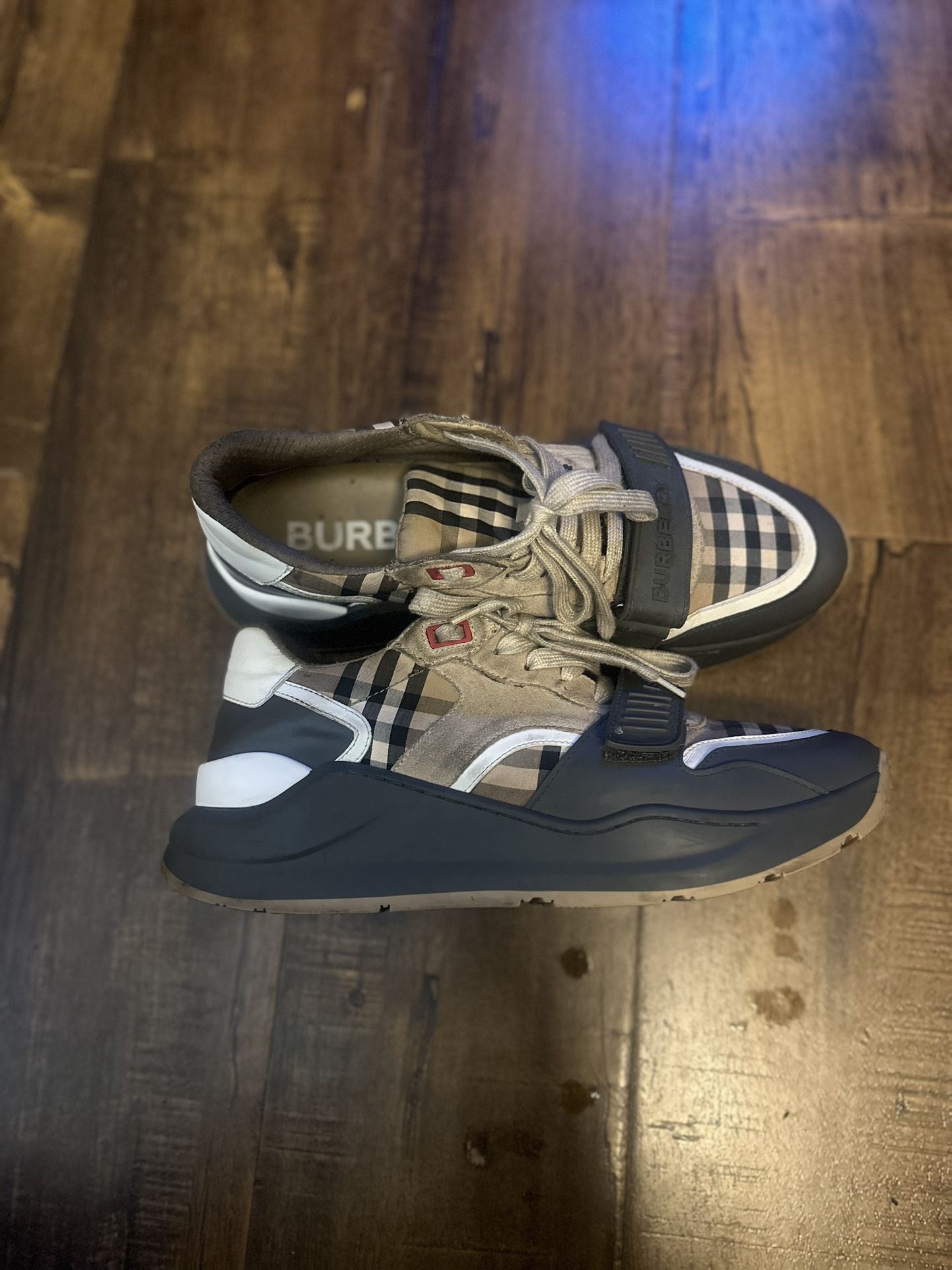 Burberry Men’s Shoes