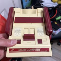 Nintendo Famicom