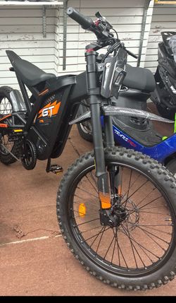 BRAND NEW GT Electric Bike