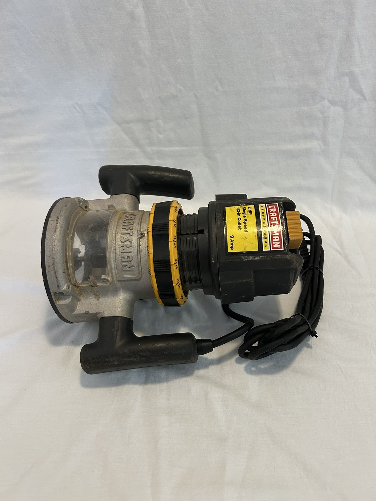 CRAFTSMAN PRO 2.0HP Single Speed 9Amp motor 1/2" Collet Router