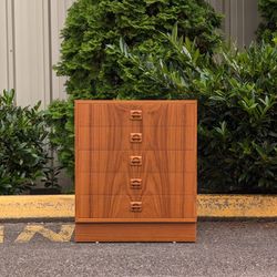 Mid-century Danish Modern Teak Dresser / Nightstand