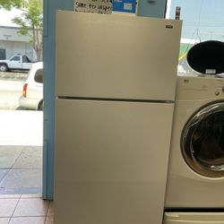 Hotpoint Refrigerator CE 