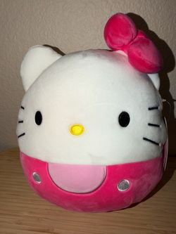 Sanrio Hello Kitty Squishmallow 🩷