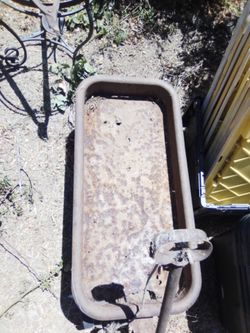2 vintage wagons