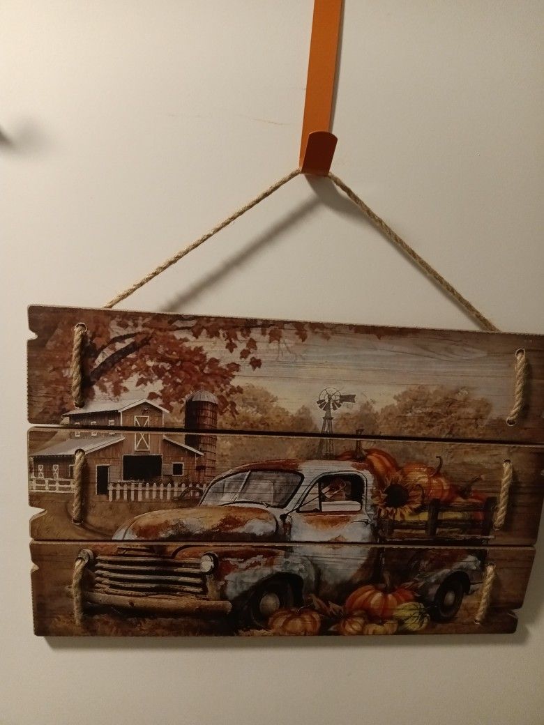 Wall Fall Decor