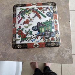 Imari Porcelain Trinket Box with Lid Japan 3x3x1.5” Square Vintage