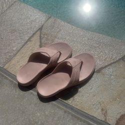 Women’s Sperry Thong Sandal Only $5