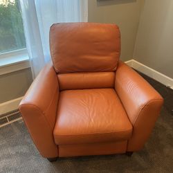 Macy’s Leather Recliner