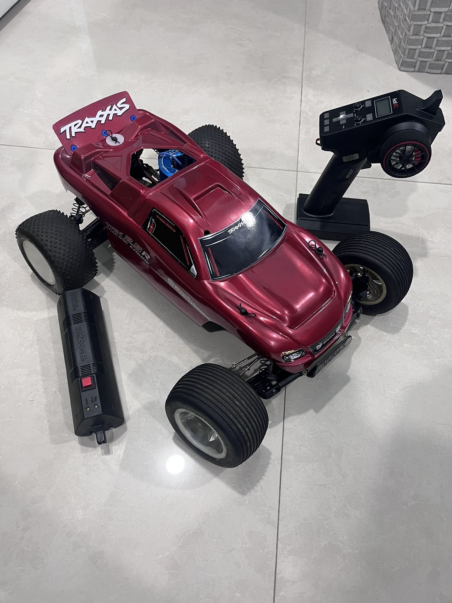 Upgraded Traxxas Nitro Rustler 2.5 RC Car (Extra engine!)