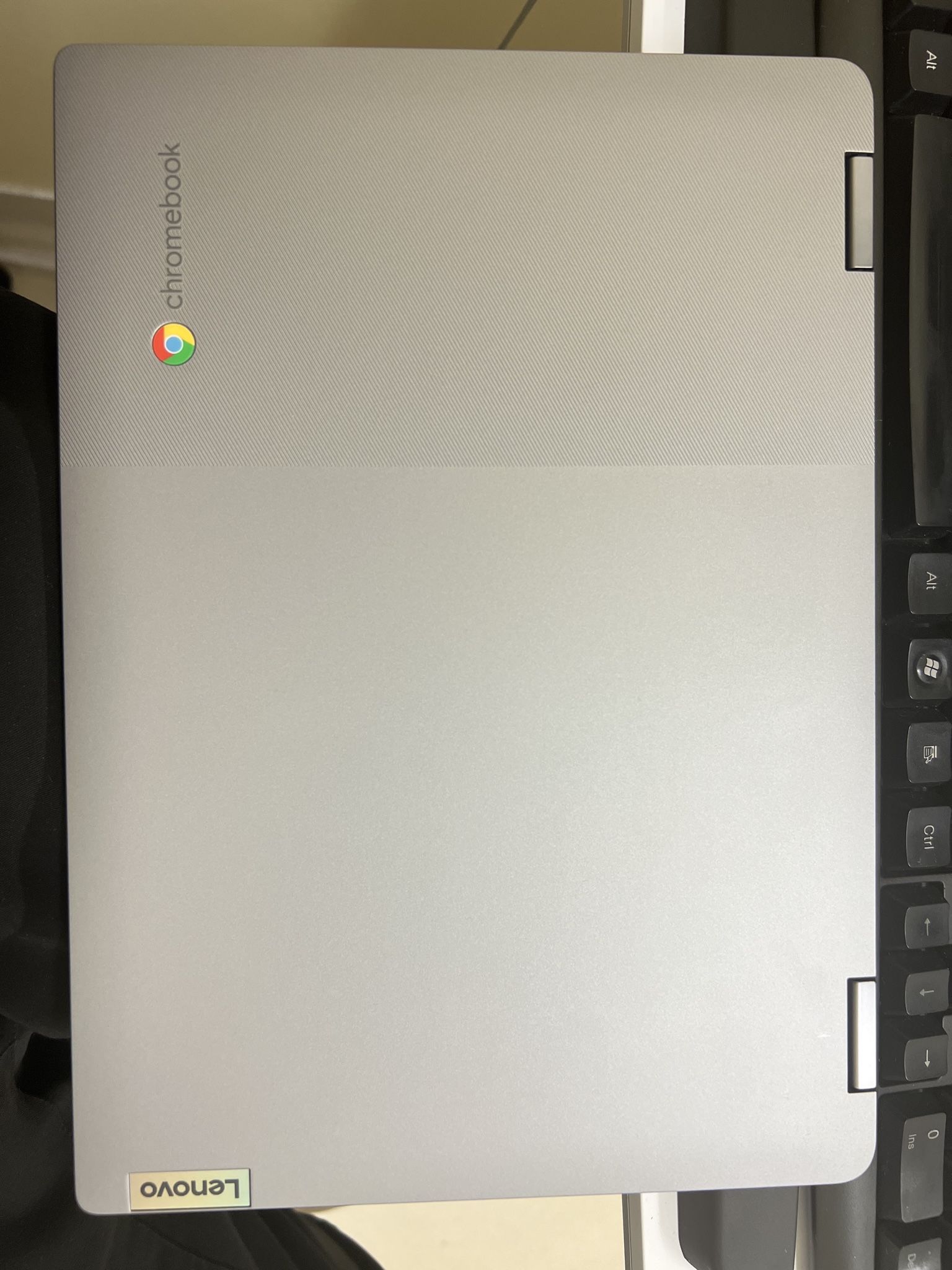 Lenovo Flex Chromebook 11\" Laptop Mediatek MT8183 ARM