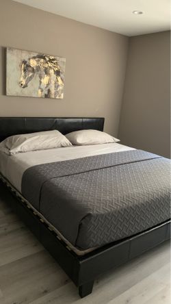 King size bed with mattress
