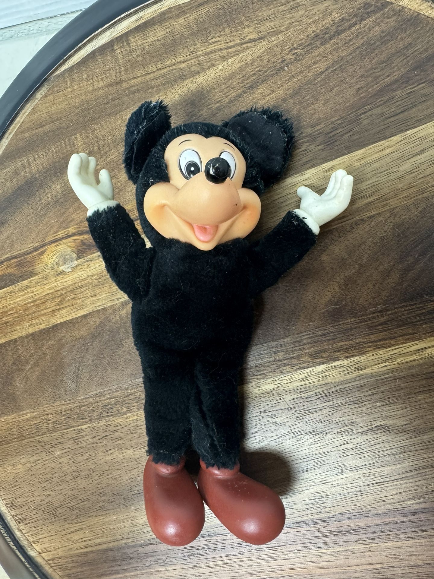 Vintage Applause Mickey Mouse 8 Inch Plush