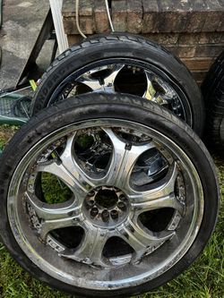 22” Rims And Tires